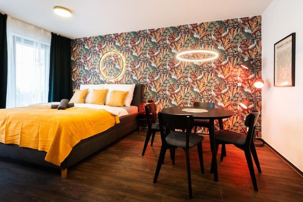 Gold Garden Terrace Apartment Brno Exterior foto